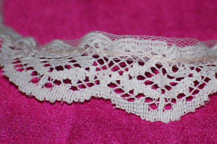 3/4" Beige Gathered 3/4" Beige Gathered